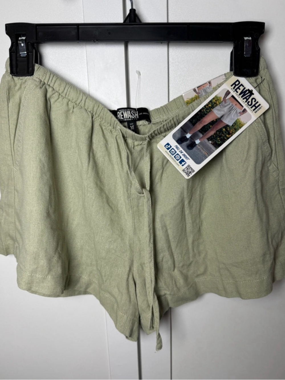 Rewash Light Olive Green High-Waist Women’s Shorts
